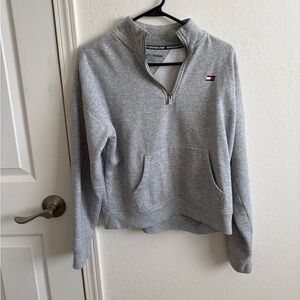 Tommy Hilfiger Light Gray Crewneck Sweater